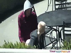 Skater Fucks His Teen GF In Public