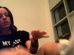 Brunette Solo Honey Shows Her Masturbating Skills